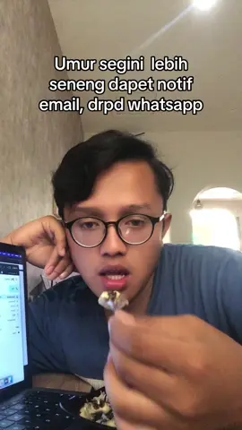 Liat notif email  “Selamat” berasa dapet uang kaget, padahal “selamat tahun baru” 🥱🤪 #msib6 #kampusmerdeka #magangmerdeka #mbkm #studiindependenbersertifikat #kampusmengajar #xyzbcafypシ #2024 #magangdpr #email #internshiplife #internship #studentexchange #pmm #pertukaranmahasiswamerdeka 