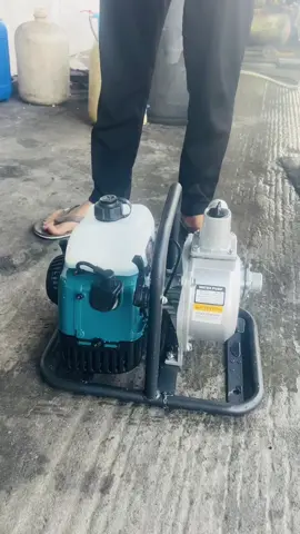 Jonathan 2stroke 1