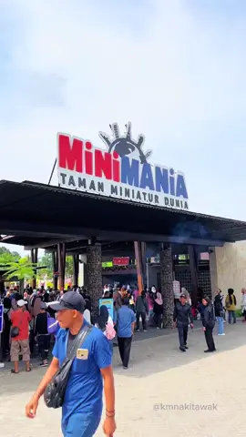 REKOMENDASI WISATA BARU  Taman Miniatur Dunia “Minimania” Lokasinya 📍Gadod, Bogor Cocok banget buat wisata keluargaa #familytime #minimaniapuncak #minimania #wisatabogor #wisatapuncak #wisatahits 