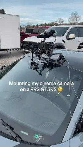 Had me a little nervous ngl 😰#fyp #porsche #cinematography #cameratricks #racing #porsche911