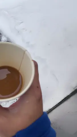 Just me pouring a coffee in the snow, nothing important! Scroll down