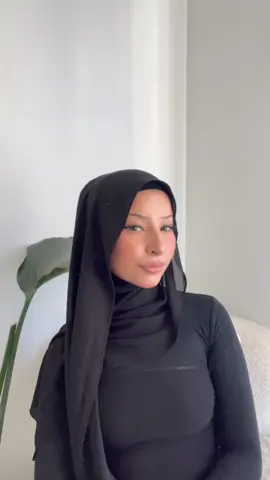 Replying to @hafsa Chiffon hijab tutorial with neck coverage 🤍 #hijabtutorial #chiffonhijab #hijabiinspiration 