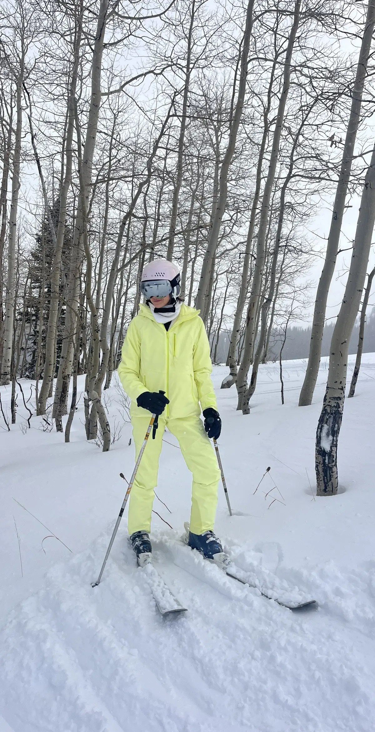 on mountain time brb #mountaintime #parkcity #skiing #halfdays #ianmunsick #skiingtiktok 