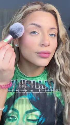 Natural clean look 💚✨ #fyp #makeupartist #makeuptransformation #makeupremoval #muastorytime #makeupoftheday #maquillajetutorial #maquiagemtiktok #tiktok #likes #chicagomakeupartist #diorbeauty #hudabeauty #wakeupandmakeup 