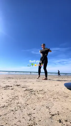 Day in my life in #sandiego #sandiegoliving #sandiegolife #sandiegolifestyle #sandiegogirl #sandiegosurfing #sandiegosurfers #surfing #surftok 
