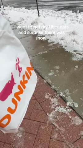 I went to get my uber eats and surprise there was snow.