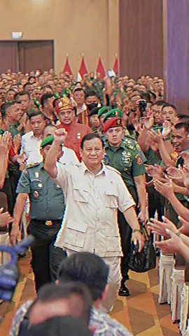 Tetap semangat pak Prabowo #prabowo #prabowosubianto #gibranrakabuming #gibranrakabumingraka #allinprabowo #gemoy #gemoysekalii #tetaprabowo #indonesia #menteripertahanan 