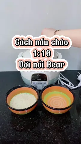 Cách nấu cháo tỉ lệ 1:10 với nồi Bear, cách sử dụng nồi nấu cháo chậm Bear cũng khá dể các mom xem clip tham khảo nhá, và buỗi ăn dặm bất ổn của con mình cũng vừa bắt đầu 😬 nồi các mom có thể vào trang mình bấm mục giỏ hàng để mua hoặc xem tham khảo nhé #mecapy #reviewbimsua #mebimreview #LearnOnTikTok #nhatkymebim #chiasekinhnghiem #tamsumebimsua #cachnauchaoray #noinauchaocham #noinauchaochambear 