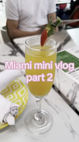 Day 3 🫶🏼🌴 #miami #fyp #trip #vacation #miamibeach #southbeach #food #drinks 