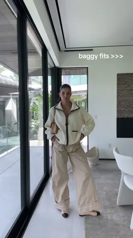 #baggyclothes have my heart #comfortiskey 