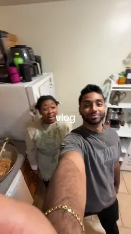 tell ur kids this was the little mermaid… 🤣 #mattandkharli #marriedlife #marriedcouplevlog #funny #coupletok #humor #vlogs #couplevlog 