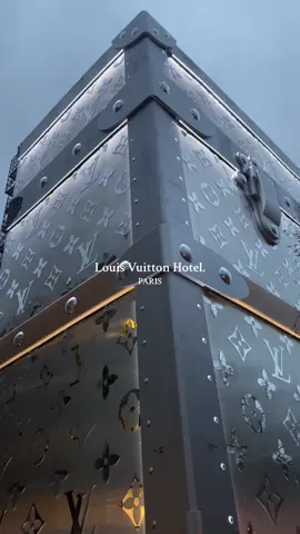 Louis Vuitton hotel >>>  #darkluxuryaesthetic #luxurylifestyle #luxurylife #luxury 