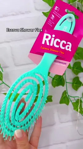 Qual a sua escova de cabelo favorita? #escovasecadora #escovaraqueteflex #escovaraquete #escovaricca #escovariccaflexfastdry #escovariccaflex 