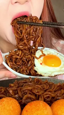 #mukbang #mituongden #misieucay #mitronhanquoc #asmr 