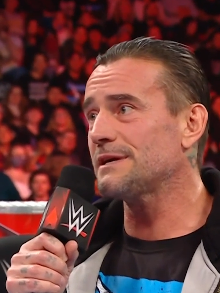 CM PUNK CLAPS BACK AT DREW MCINTYRE! 👀 #WWE #WWERAW #CMPUNK #DREWMCINTYRE #PROMO