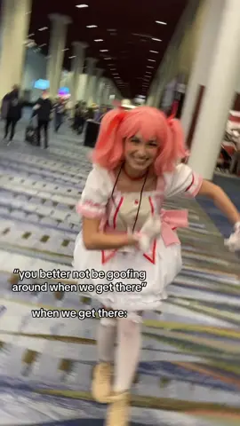 madoka getting goody with it #fyp#madokakaname#madokamagica#magicalgirl#cosplay#cosplayer#uhm#hotdog 