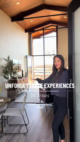 This hotel is NOT in Kenya! Watch until the end for the location! #austintx #texas #longneckmanor #fredericksburgtx #thingstodoinaustintx #bucketlisthotels #giraffes #whiterhinos #uniqueexperiences #bucketlistexperience #giraffehotel  