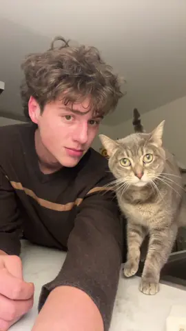 Guys im bored and feel like doing another live even tho i said i need a break#fypシ#fypシ゚viral 
