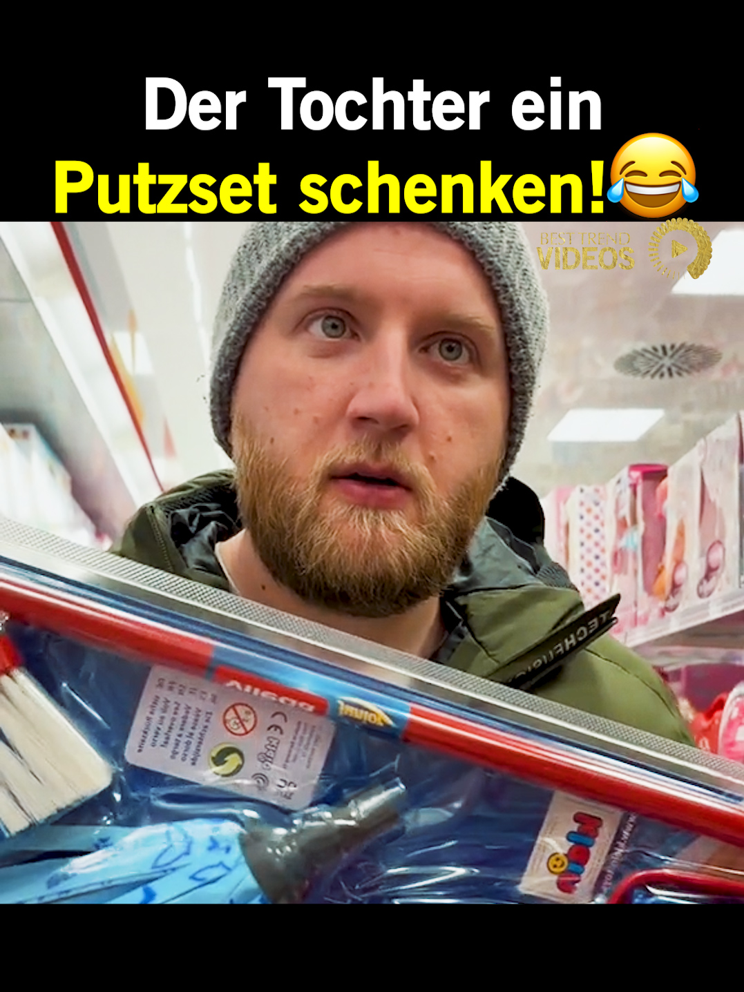 Hättet ihr es gekauft? 🧹😂 -  @die_meedtis #Putzen #Familie #Tochter #Lustig #Humor #Spanisch #BestTrendVideos #Explore