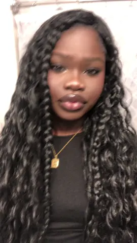 Rainy day #darkskin #darkskingirl #fyppppppppppppppppppppppp 