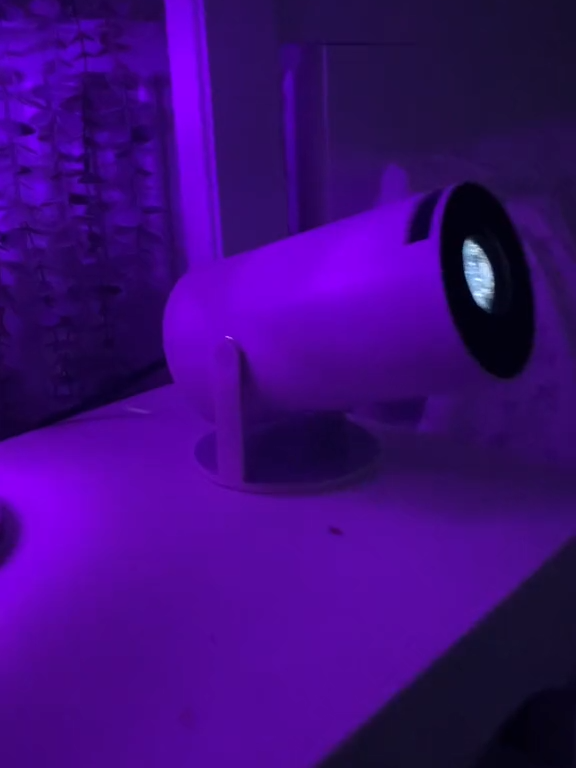 Explore a Magia do Cinema em Casa com o Projetor HY-300! 🌟🎬 Desperte a sua imaginação e transforme qualquer espaço em um cinema particular com o Projetor HY-300! 🚀✨ #projetor #amazon prime video #primevideo #indicaçãodefilmes