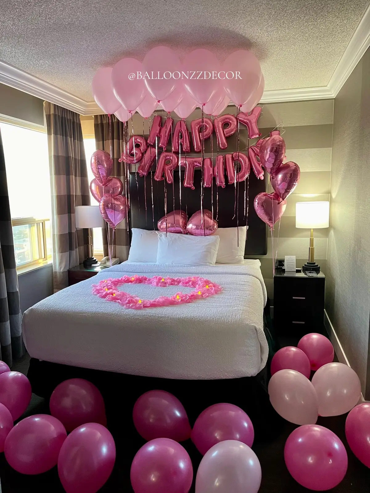 Hotel Setup! DM For Booking! - - - #toronto #torontoroomdecor #hotelroomdecor #hoteldecortoronto #balloontoronto #romanticdecor #torontohoteldecor #hoteldecoration #pinkbirthday #birthdaysurprise #romantichotelsurprise #torontoballoondecor #torontoballoons #torontohotelsetup 