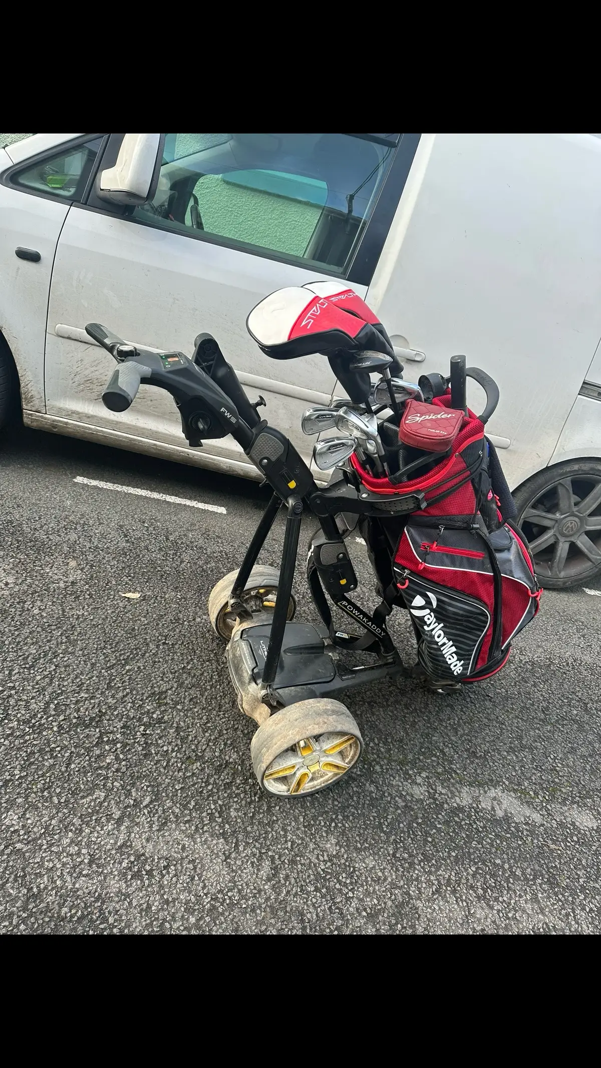 This is my new set up love it. New putter pending will upload once it comes 🤔