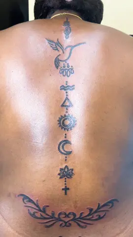 Spine tattoo by Lil Ezi 🤴🏾💉#fyp #foryou #lilezi #trending #foryoupage #girlswithtattoos #trinidadandtobago #tattooartist #tattootiktok #tattoo #tattooideas #spinetattoo 
