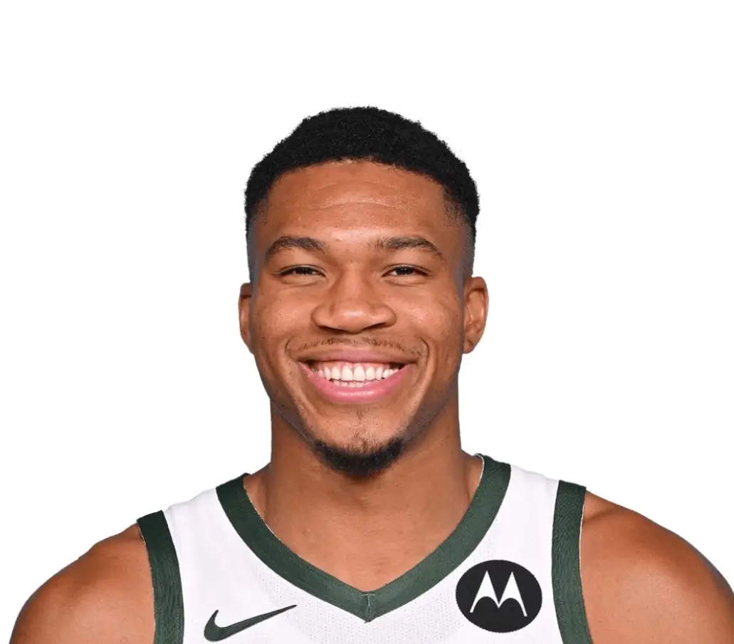 drake stuck in our heads fr #anitamaxwynn #giannis 