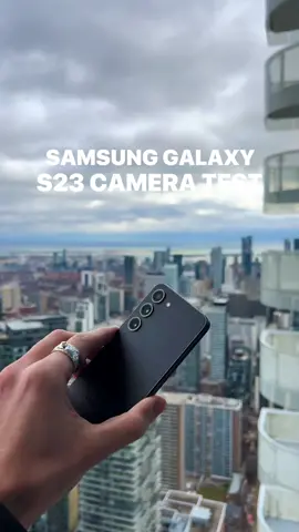 The Samsung S23 zoom has been impressive so far. What do you think of the camera quality? #samsung #s23 #techtok #tech #s23ultra #s23ultracamara #samsungtips 