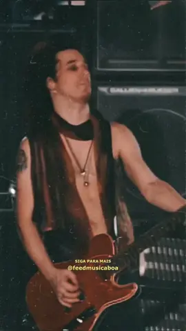 🎶 Patience 🎙 Guns N’ Roses ⏳ 1989 📍 Ao vivo em Tókio, Japão, 1992 . . . . . . #gunsnrosesbrasil #gunsnrosesbrazil #gunsnrosesbr #gunsnrosesforever #axlrosebrasil #axlrose #rockinternacional #rocklegendado #rockanos80 #rockanos90 #rockinternacional #rockromantico #rockromântico #rockromance #musicainternacional #viralrockstar #explorarmusica 