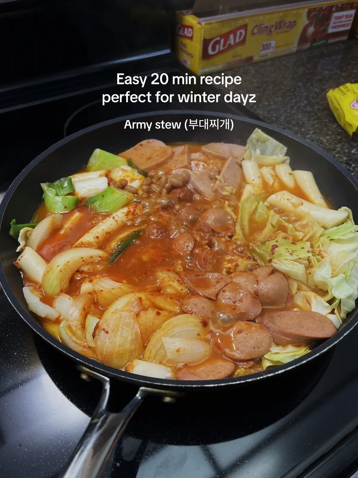 This was the best stew recipe I have ever tried! Thank me laterr Tips: You can always customize your toppings🫶 Boil without noodles/cheese first to let all the ingredients swear and put noodles and cheese the last.  #Recipe #whatIeatinaday #EasyRecipe #easykoreanrecipe #koreanrecipe #armystew #budaejjigae #부대찌개 #budaejjigaerecipe 