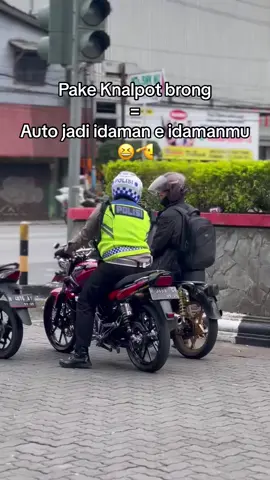 Razia knalpot sedang marak di seluruh kota bolo ,mending ganti halusan /jarang keluar dulu ,timbangane dicekel polisi 😁🤣 #ungaranstyle #padahariini #fypシ #fyp #trendingsounds #tigersupercruiser #xyzbca #gl200 #gl200modifikasitiger #raziaknalpotracing 