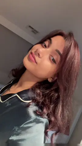 new year, new look💋  #newyearnewme #bengali #tamil #huamain #animalmovie #browngirl #redhead #redhair #hairtransformation #transformation #dye #hairdye #newtrend #2024look 