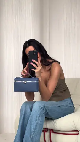 loro piana for the chic & timeless gals #loropianabag #personalshopping #nycstylists #luxurysourcing 