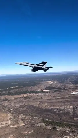 From the thunderous launch off the carrier deck, the #fa18 Hornet ascends, a symbol of naval prowess. In seamless unison with its wingman, it carves through the sky, a testament to tactical precision. Then, with a swift aileron roll, it dances on the edge of physics, showcasing the art of aerial mastery, where power and grace collide in perfect harmony. #f18hornet #aircraftcarrier #f18superhornet #f18growler #fa18hornet #fa18superhornet #fighterpilot #fighterjetpilot #fighterjet #mcdonneldouglas  . 🎥: @avviadorr & @charlie_onefour & @jaimemg.98  . #militaryaviation #fyp #foryou 
