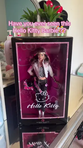 shes from ‘07 and thats when i got her !!! #sanrio #barbie #hellokitty #hellokittycollection 🎀👛💋