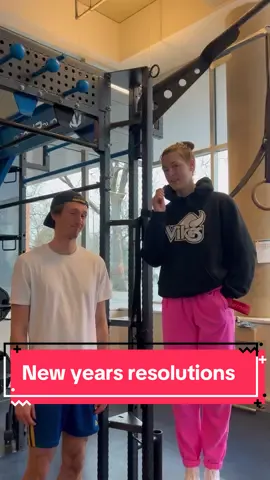 NEW YEAR SAME THUNDER THURSDAY ROUTINE 🤝🏼🫡 #Uvic #ubc #govikesgo #vikesnation #vikesmas #vikes #victoriabc #thunderthursday #tiktokdance #newyear #2024theplot 