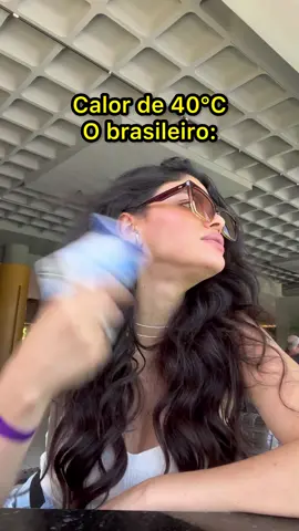 A hora de tomar café é qualquer hora, concorda? Kkk  #café #humor 