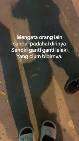 Cermin2 juga diri tu argh🤣 #sekadarhiburan #sekadarperkongsian #sekadarkonten #lawaksabahan #sabahancrew_fams #fypシ #foryou #fyp #trend #byzcxa #xbycza #qoutes #sindiran #jesiccaonyeh💗✨ #onyeh #fypjess #onyehjess 