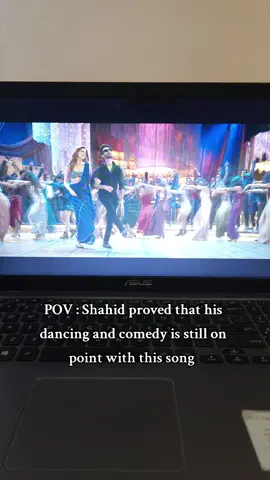 Man I missed #shahid in a #romcom #movie and that too with #kritisanon, #dharmendraand and #dimplekapadia. I'm very excited for this movie to come out during #ValentinesDay #2024 🤩🔥🤌 #fyp #desi #sahidkapoor #pov #tseries #news #newsong #danceindia #teribaatonmeinaisauljhajiya #newmusic #newmovie #bollywood #movies #desidharsh #netflix #amazonprimevideo #movietok #actors #comdey #drama #dancing #laalpeeliankhiyan #bollywooddance #bollywoodmusic #singers #newsong #filmtok #cinema #foryoupage #trending #viral #vibes #indian #laalpeeliankhiyaan 