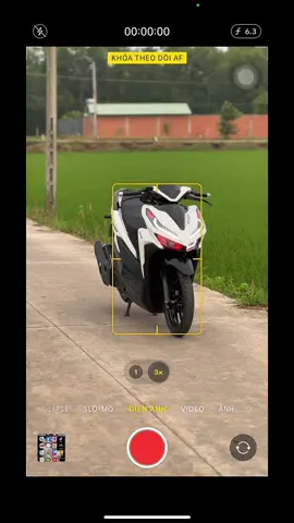 Anh em dùng đt gì để quay clip xe dị 🫢 #vario125 #click125i 