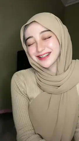 Mau tidur 😴 #capcut #evanursyifa #evanurr #evanurasyifahot #evanurasyifaa #evanurasyifa #fyp #cute #sexyonesize 