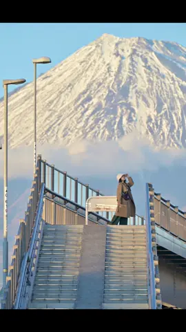 Cứ đi rồi sẽ đến Cầu Fujisan Yumeno Ohashi Yume No Ohashi #fujisanyumenoohashibridge  #xuhuong #trending #fujinomiya #静岡県 #mountainfuji🇯🇵 #travel #traveltiktok #tiktok #dreambride #fypdong #fyp #夢の大橋 #富士山 #富士山好きな人と繋がりたい 