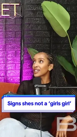 Small signs that someone is not a girls girls!  #fyp #foryou #girlsgirl #friendships #relatable #pov #podcast 