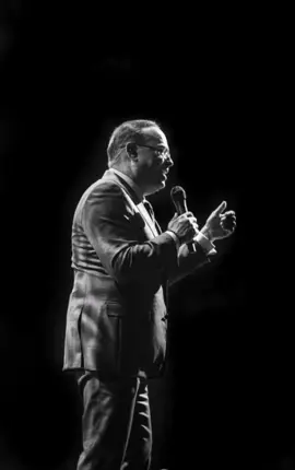 #CapCut #gilbertosantarosa💃🏽🎶🔥i #unamorparalahistoria #salsa #amor #lyrics #music #fyp #❤️ 