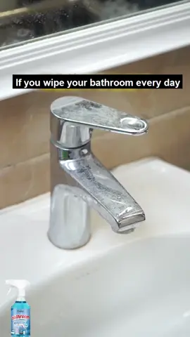 Powerful bathroom descaling, one bottle is worth seven bottles, universal for glass, stainless steel, ceramic tiles and toilets, removes mold, oil and scale, no corrosion, no damage, fresh smell and not pungent