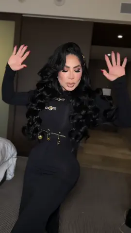 Hermosa @Muñeca_diamante.rubí  gracais por la canfiar en nosotros  ❤️💎💍 #maquillaje #muñecadiamantederubi #muñecadiamante #dubai🇦🇪 #guadalarajarajalisco #viral #guadalarajara #viral #antoni 
