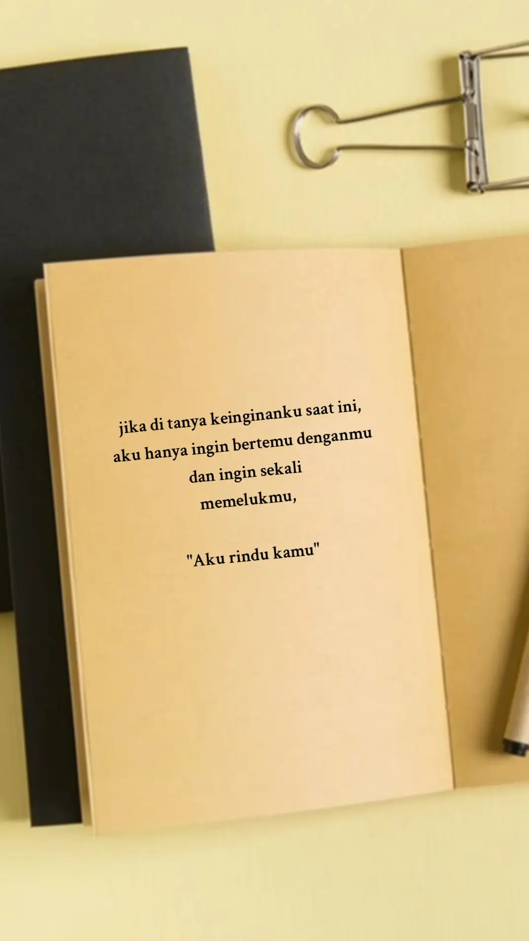 sini, aku ingin memelukmu walau hanya sebentar setelah itu kamu pergi lagi #merindumudisana #lovestory 