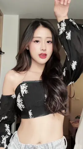 ปลุกฉันขึ้นมาใหม่🫣🔥 #gygeebnk48 #foryoupage #เพลงฮิตtiktok #musiclover 